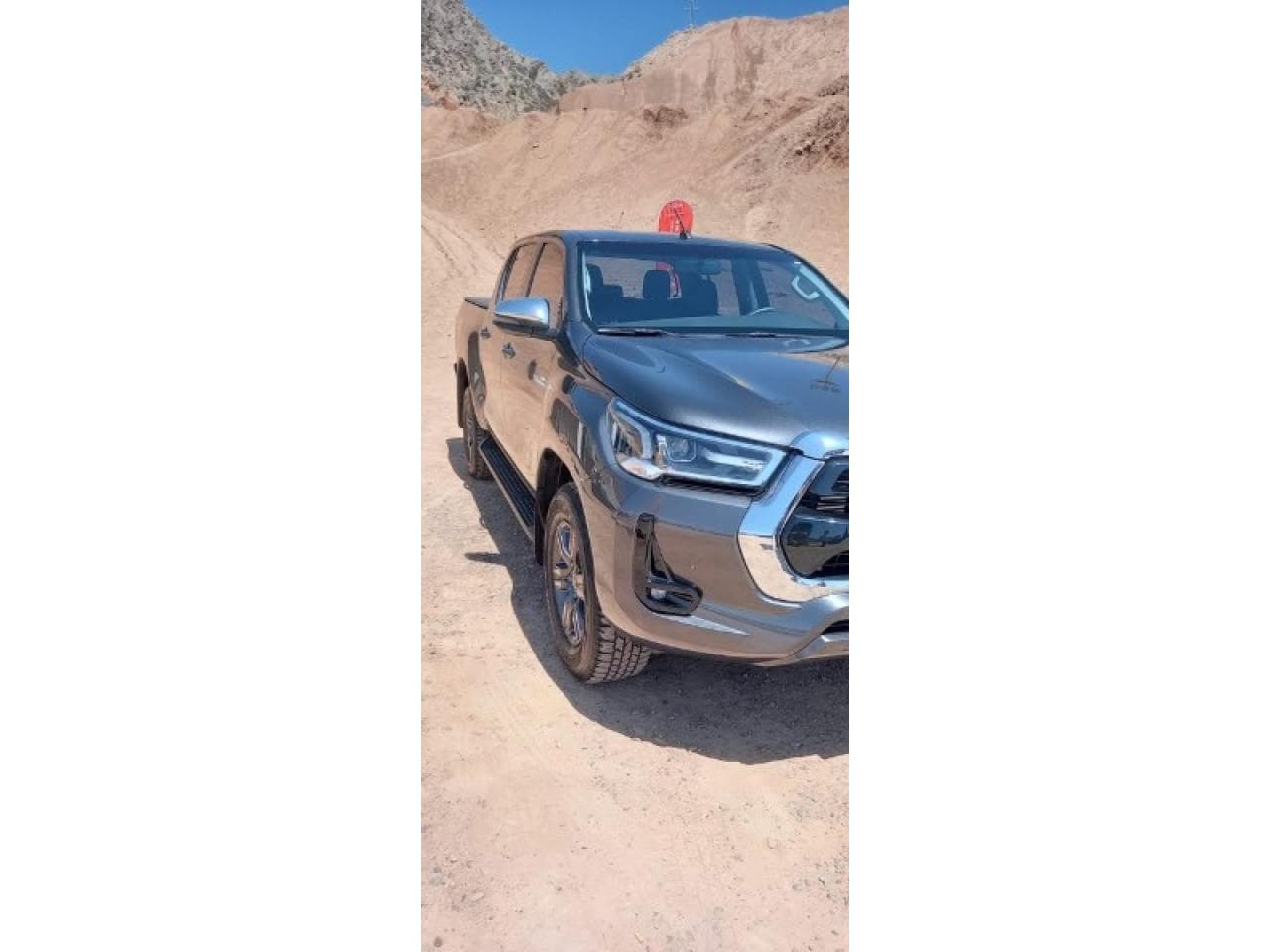 Toyota Hilux Srv 4x2 2.8 2023 Nueva. 11mil Km