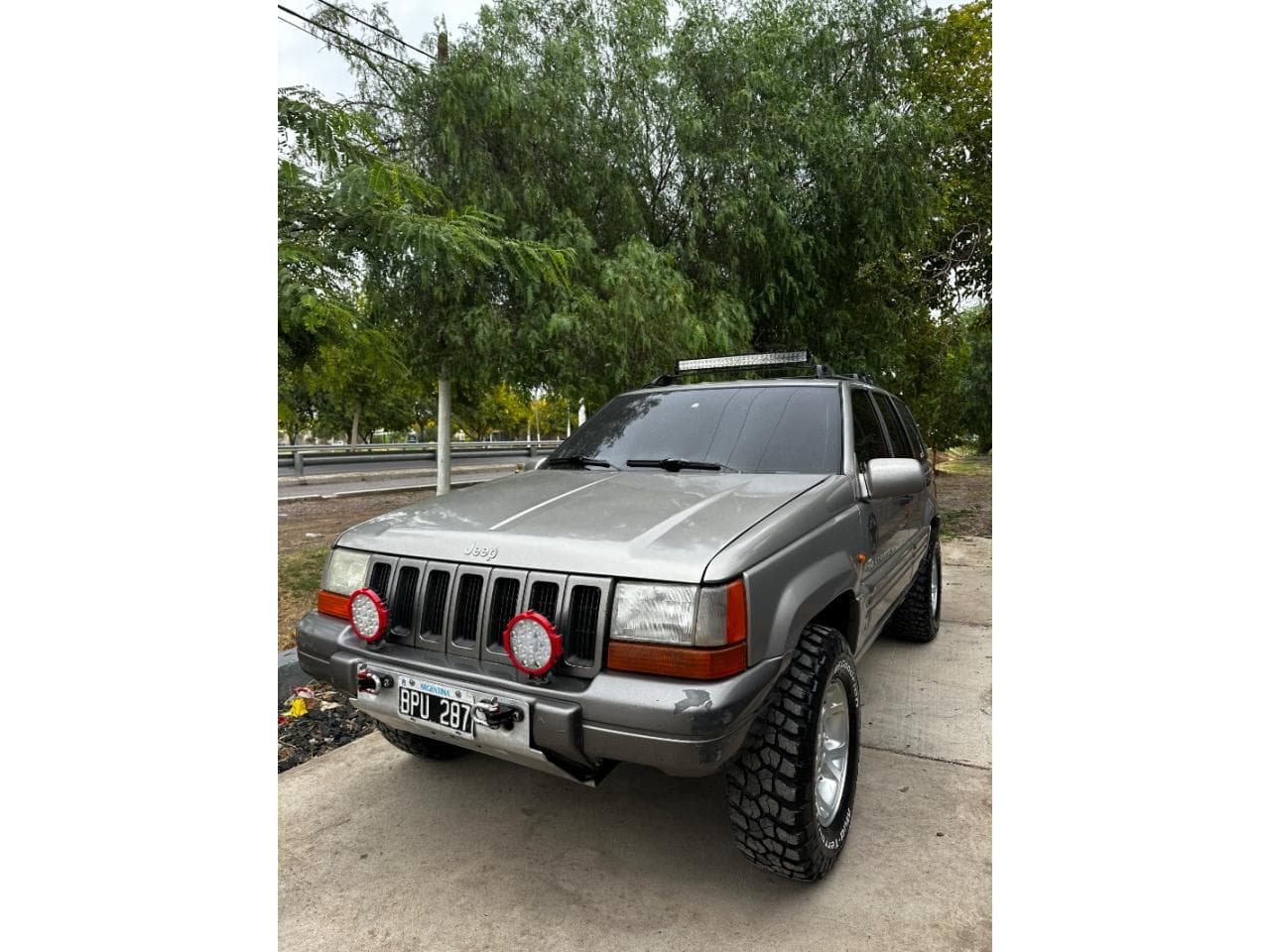 ‼️jeep Grand Cherokee Limited 5.2 V8 4x4‼️