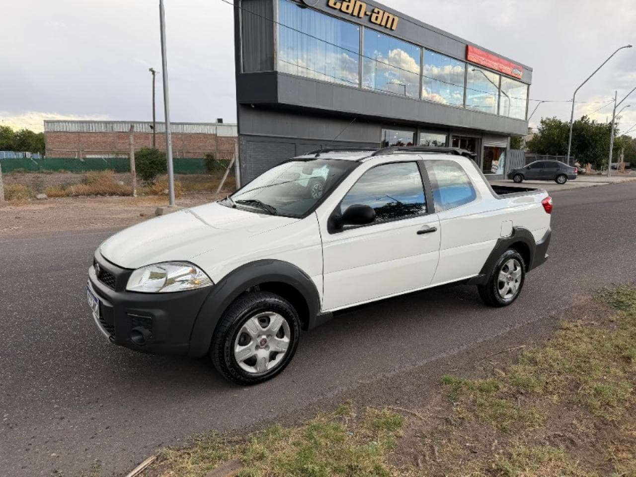 Fiat Strada Working  D/c 2018 Con Gnc único Dueño Impecable