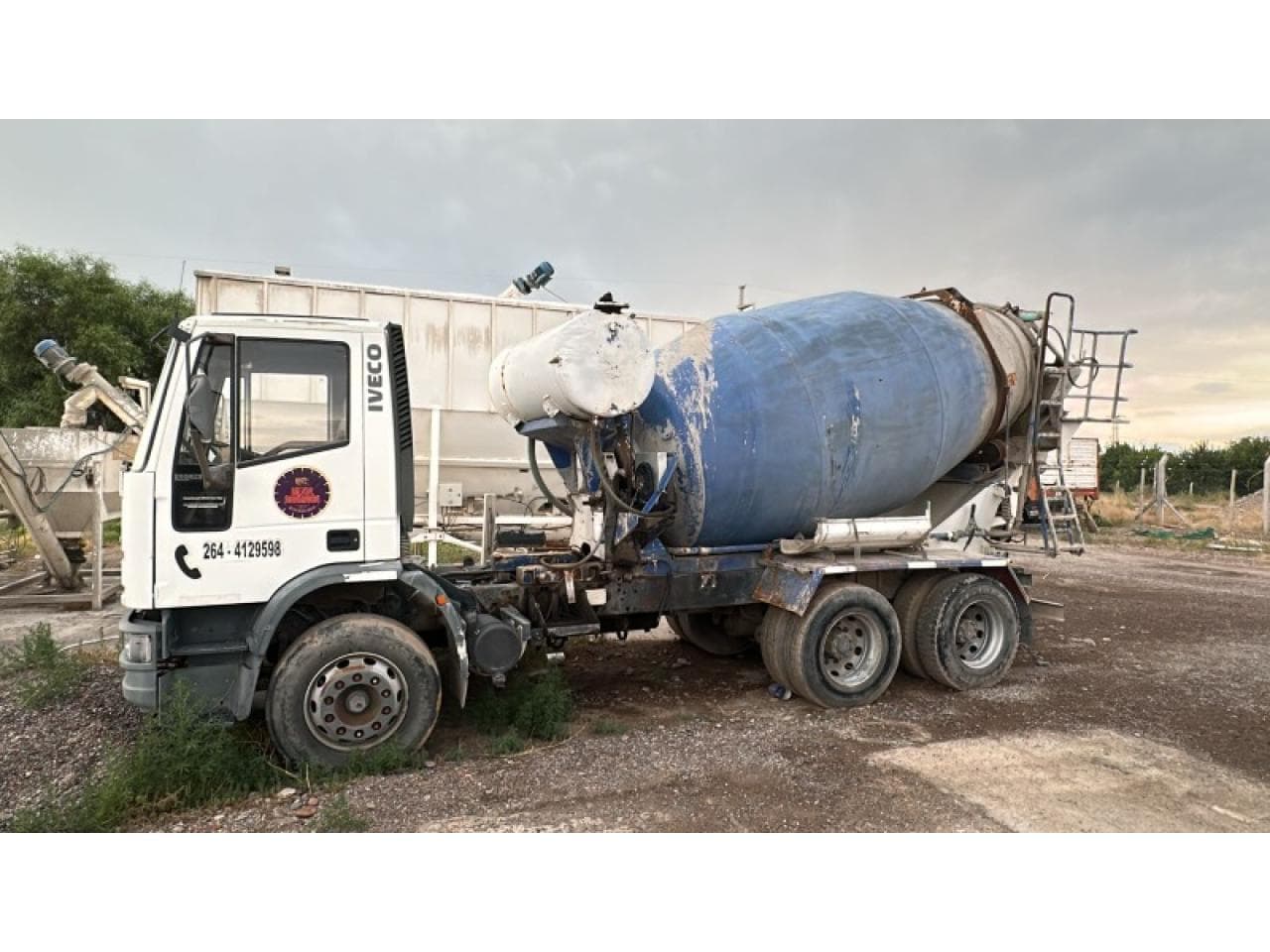 Camión Mixer Iveco 6x4 260-25e Año 2012