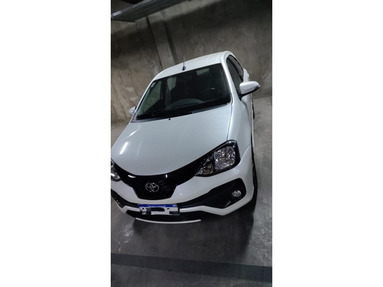 Toyota Etios Xls 2018 | única Dueña | Sensor De Estacionamiento Traseros Original