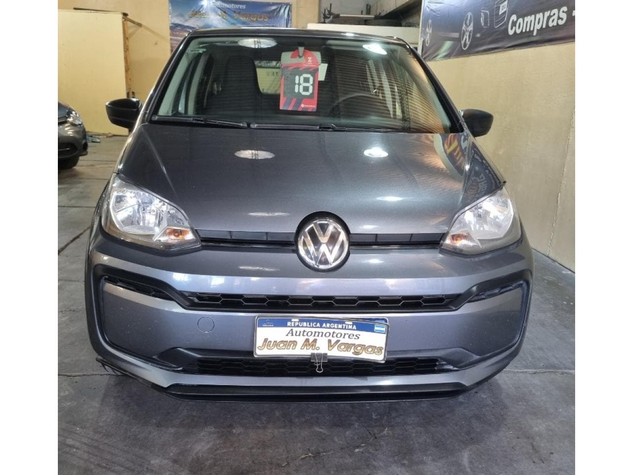 Volkswagen Up 2018