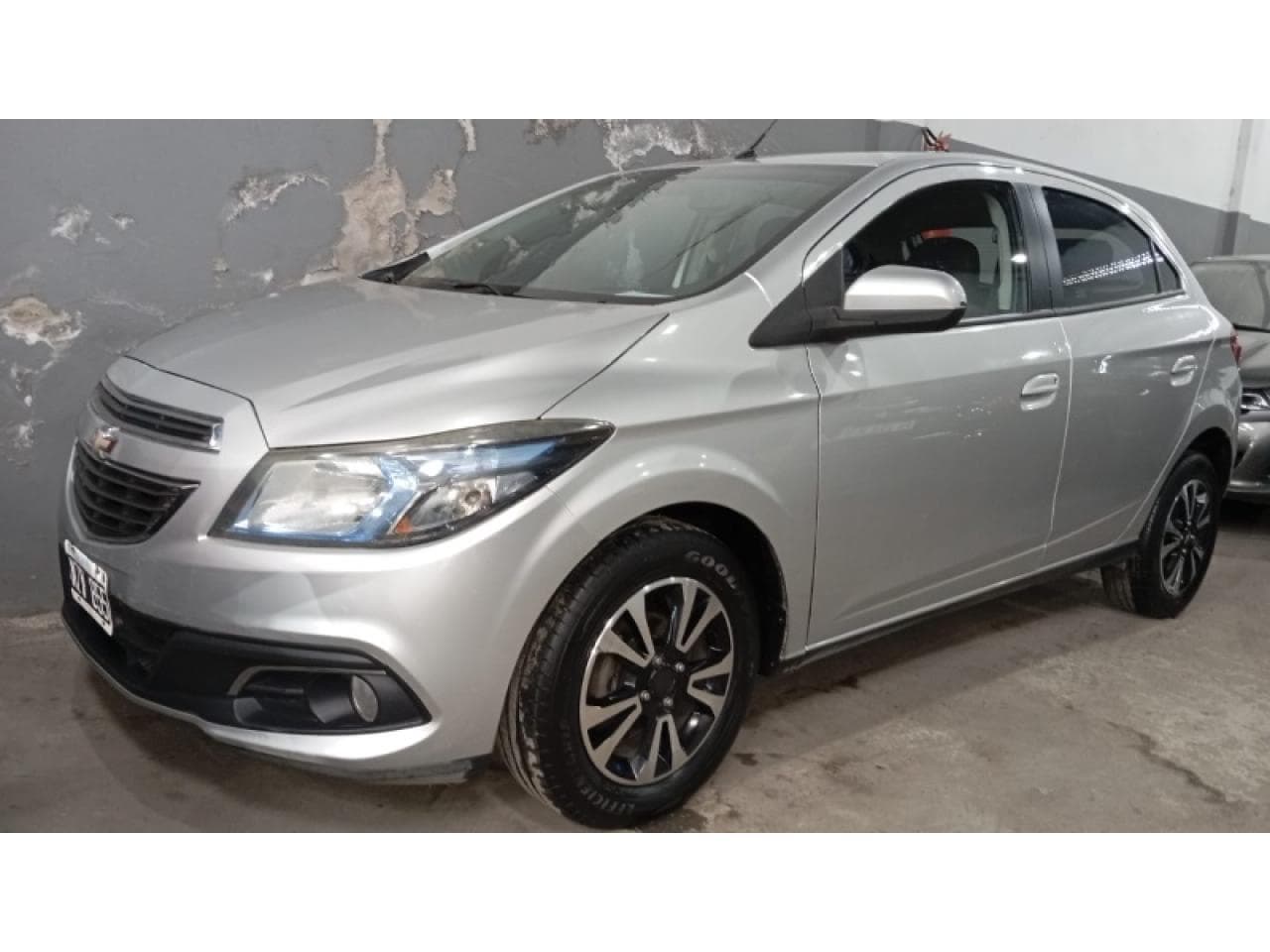 Chevrolet Onix Ltz Financio. Permuto. Tarjetas