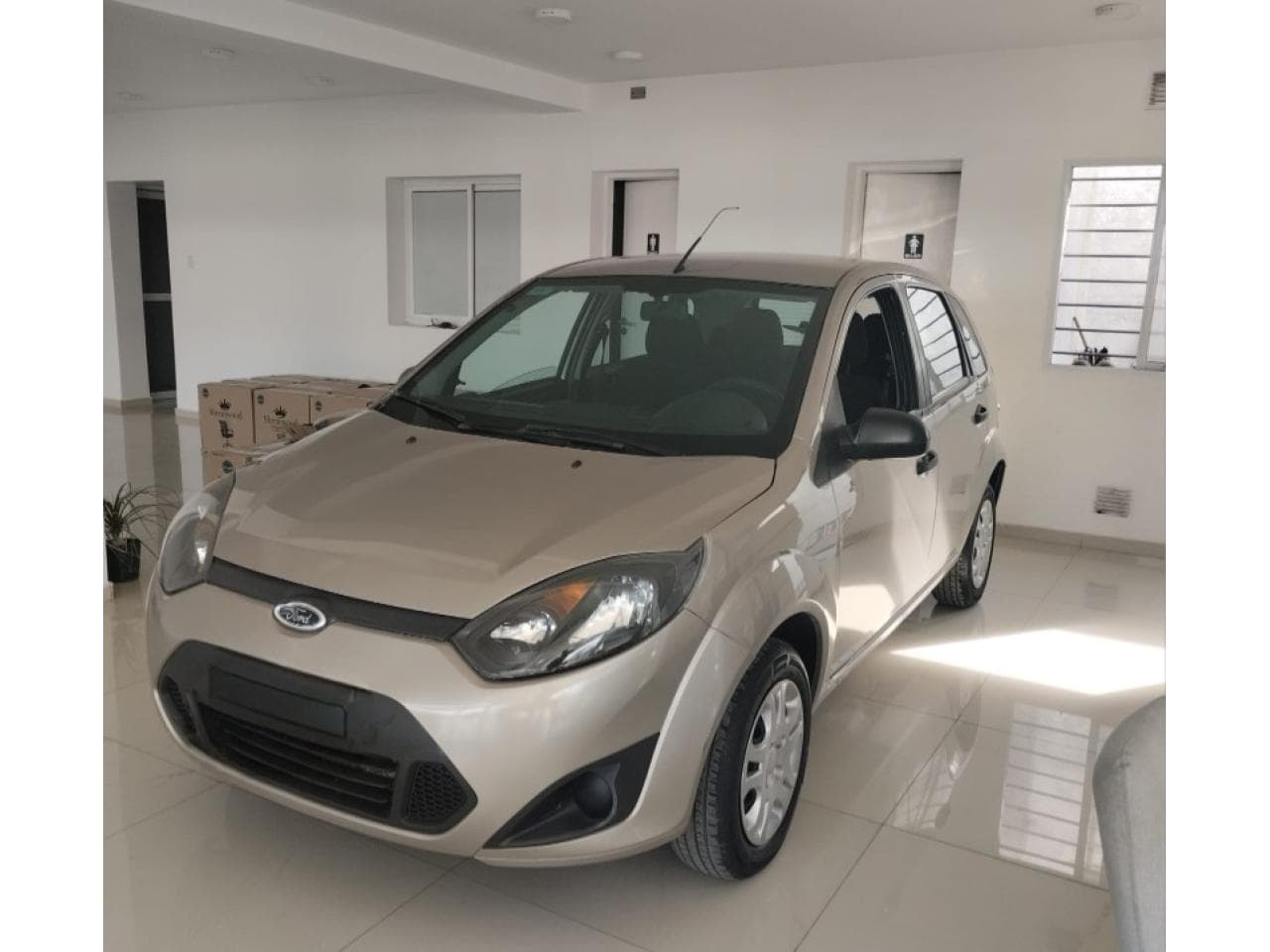 Escuchamos Tu Propuesta. Ford Fiesta -93.000 Km