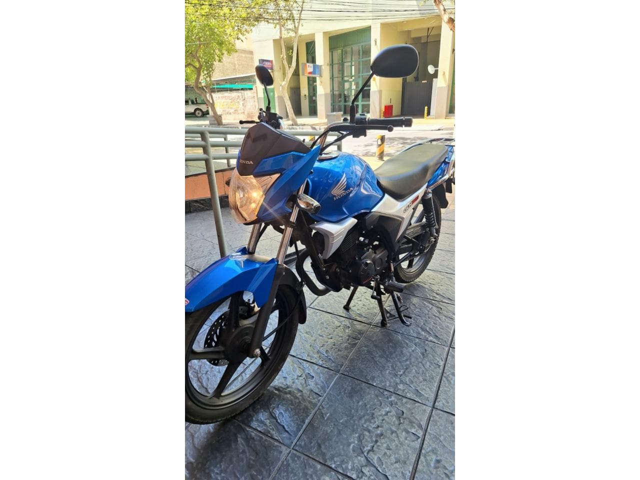 Titular Vende Honda Glh 2023 22000 Km Excelente Estado