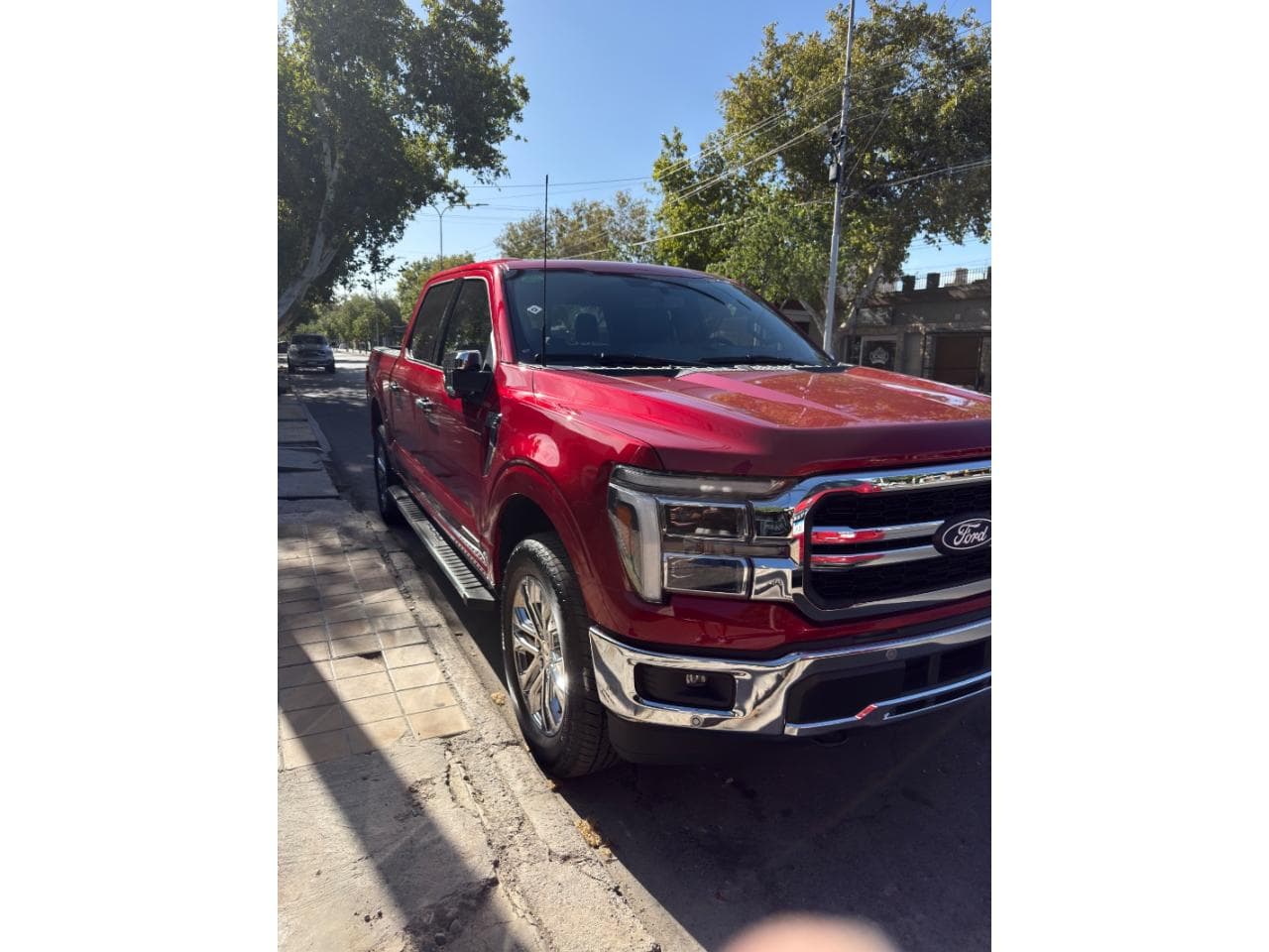 Ford F150 Lariat Hybrid