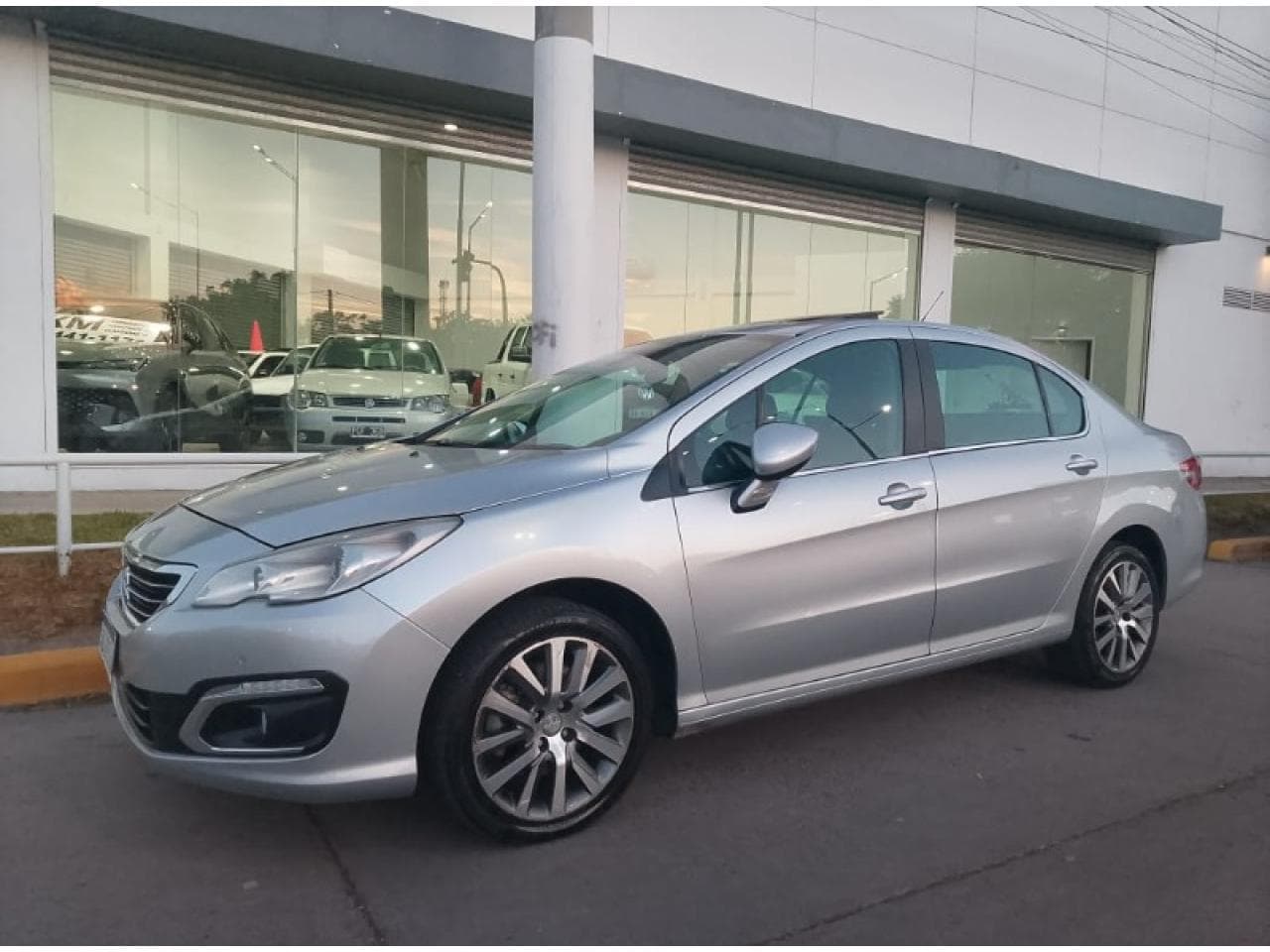 Peugeot 408 Feline Automático 2019 | Impecable