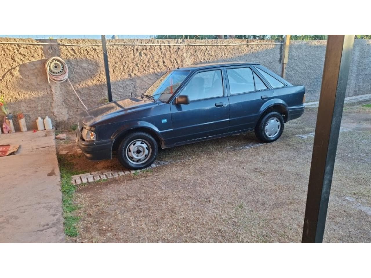 Ford Escort (no Esta Andando)