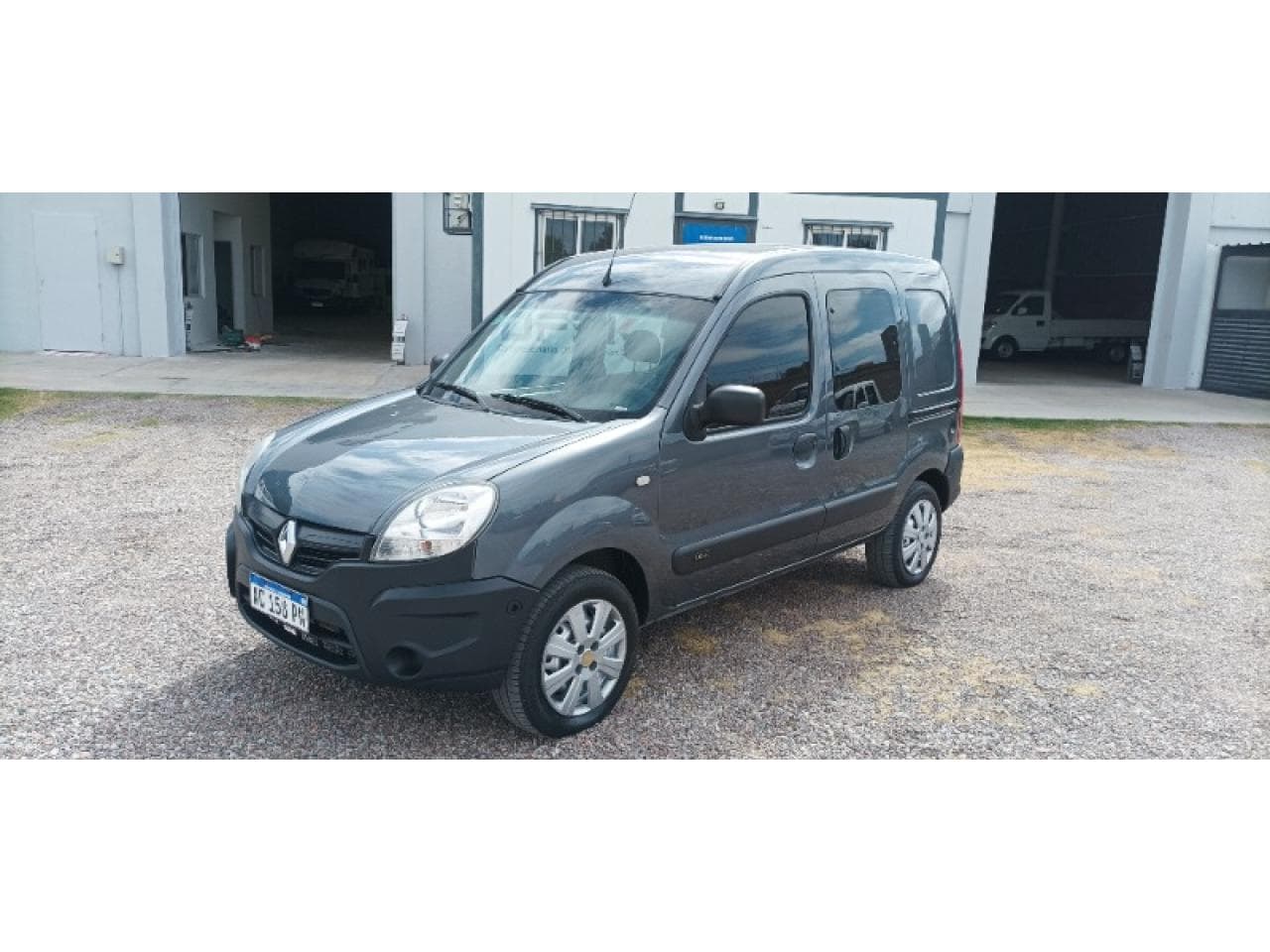 Renault Kangoo Confort 2plc 5a 2017