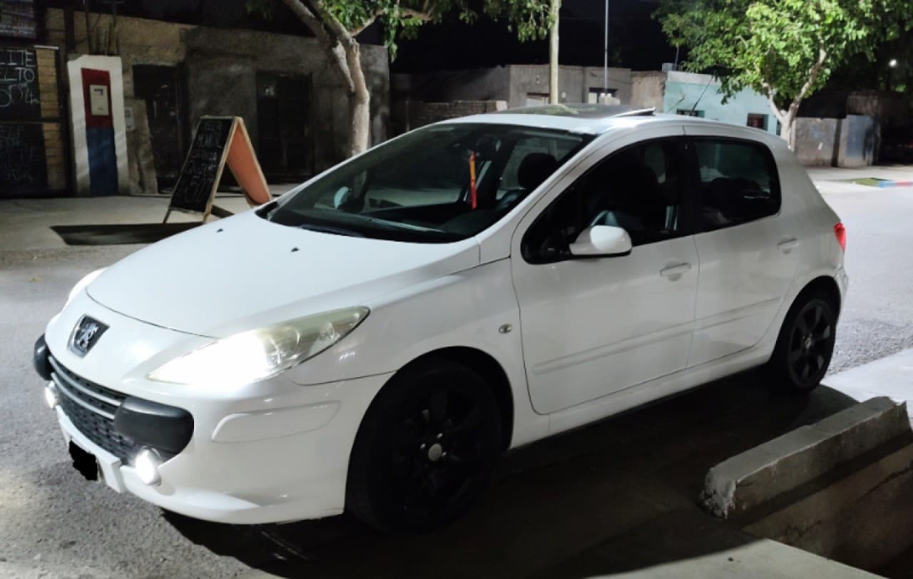 Peugeot 307 Xs Premium 2.0 2011 Tope De Gama