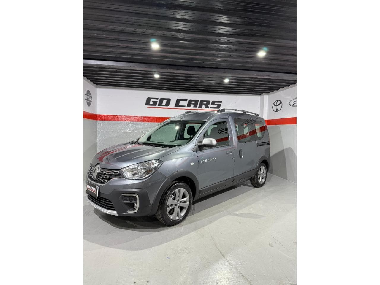 Renault Kangoo Stepway 1.6 0 Km 2024
