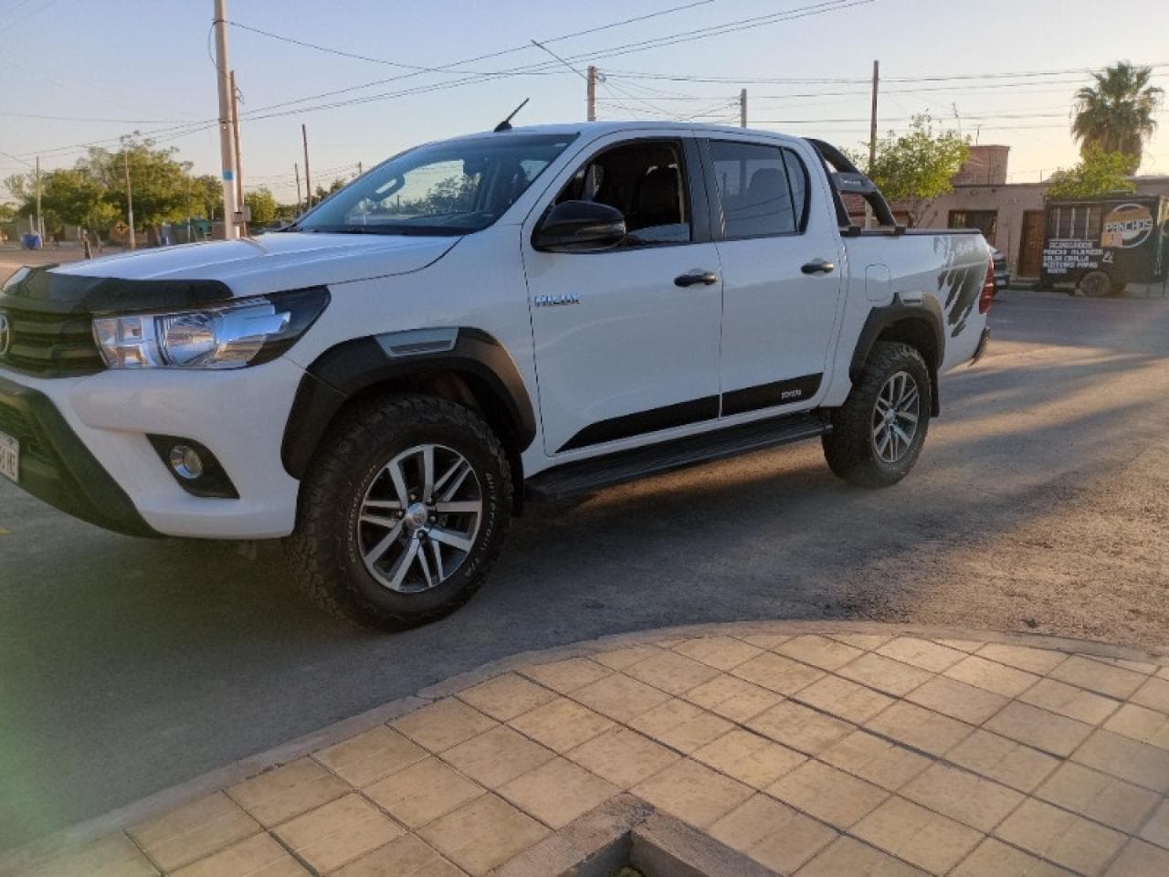 Toyota Hilux Dx 2023 4x2