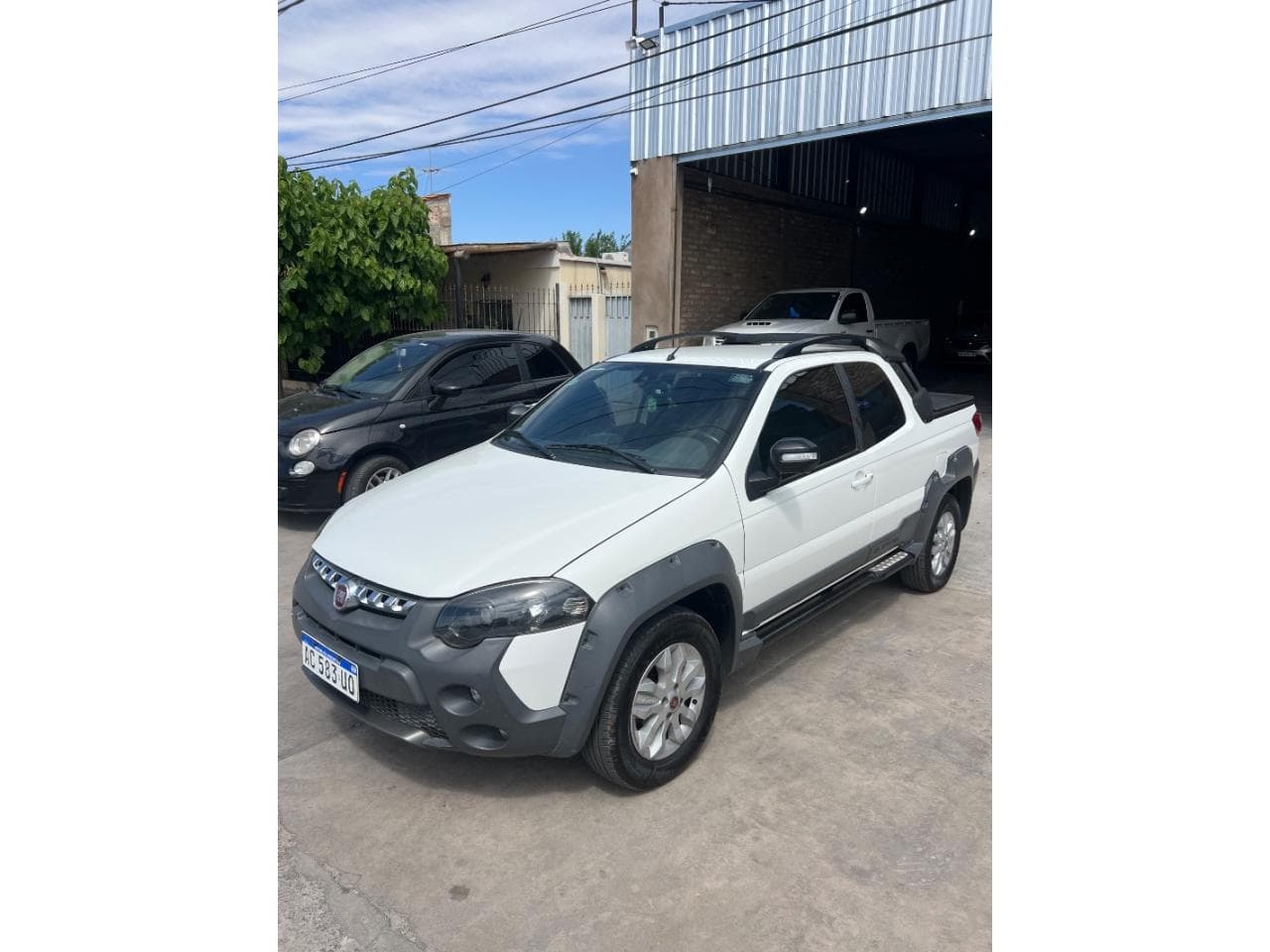 Fiat Strada 1.6 D/c Adventure Locker 2018 - Gnc