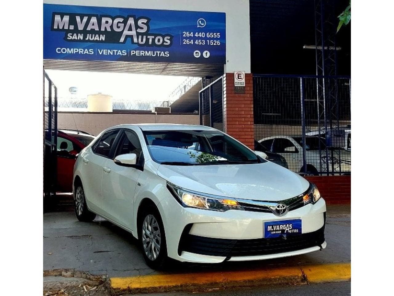 Toyota Corolla Xli Automatico 2018 Contado Permutas Financiado