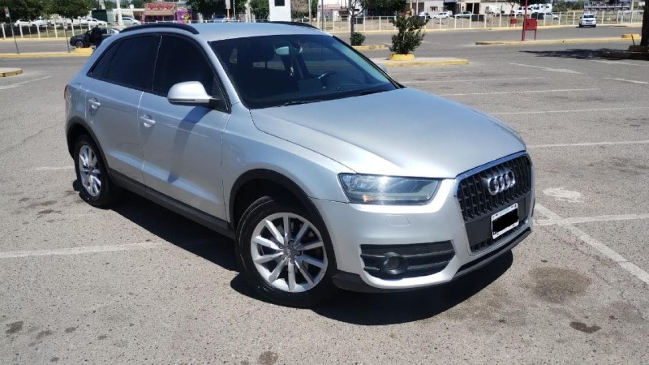 Audi Q3 2.0 T 211hp Quattro Stronic 2014