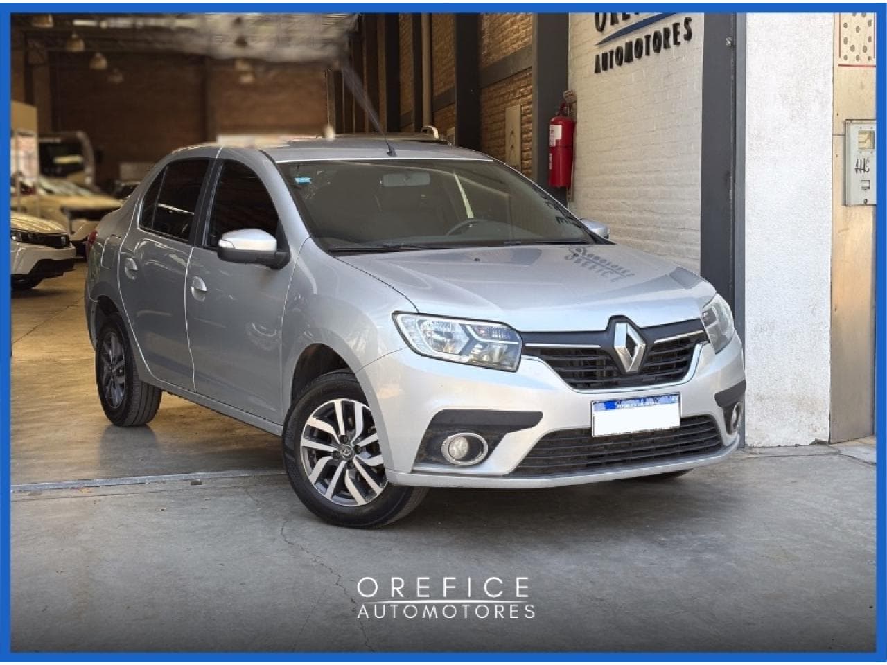 🚘 Renault Logan Intense 1.6 2022 🔥