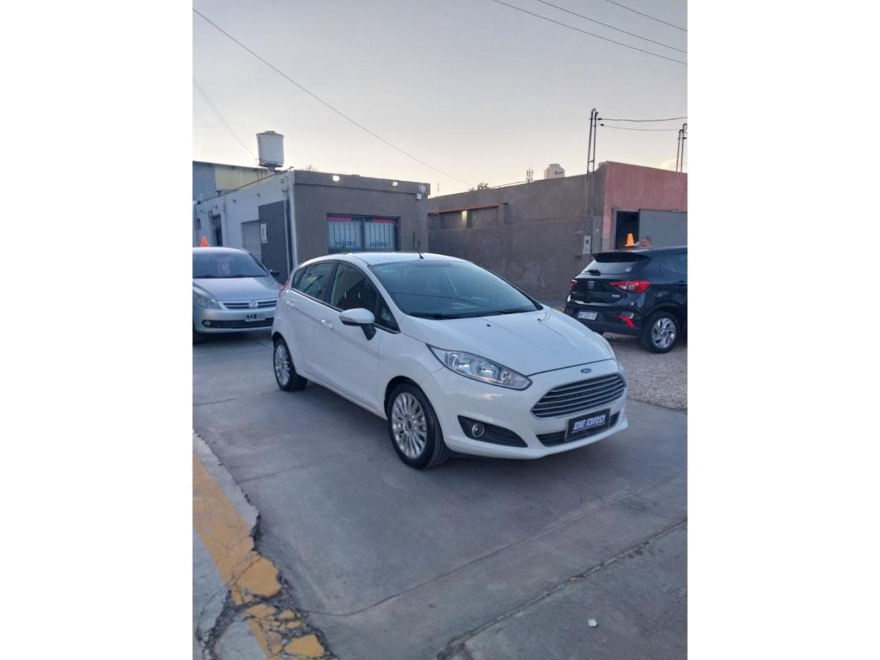Ford Fiesta Kinetic Design Se 1.6 A/t