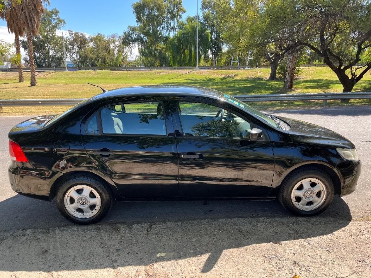 Volkswagen Voyage Comfortline 2011