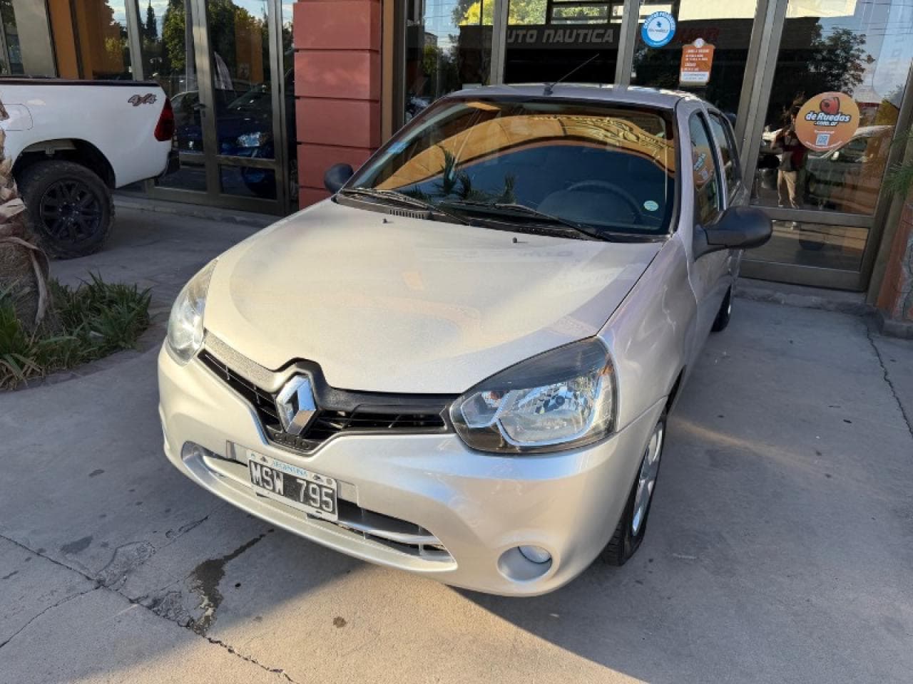 Renault Clio Mio Expression Pack Año 2013