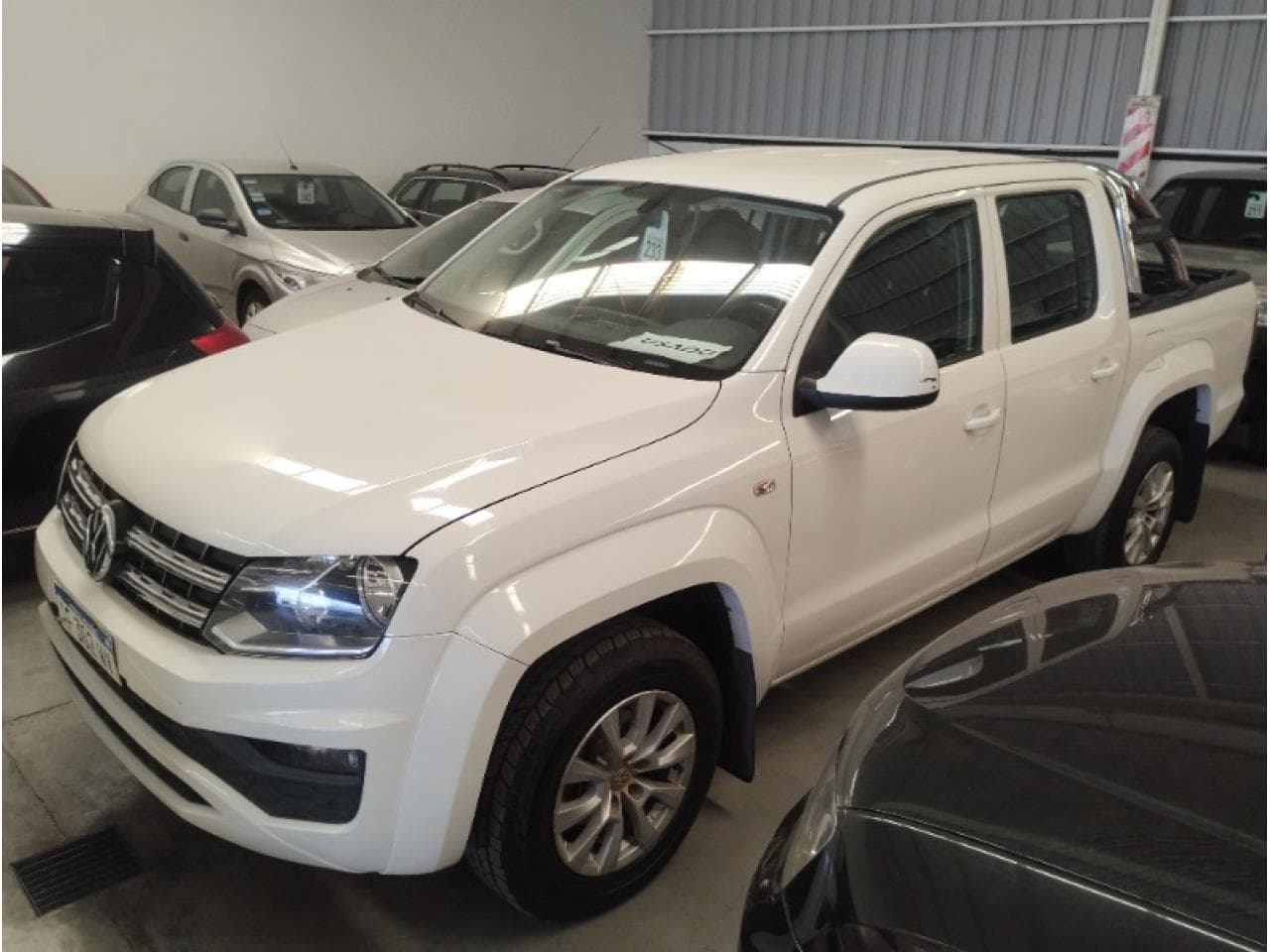 Volkswagen Amarok Comfortline 4x2 Aut 2.0l Tdi 180 Cv Modelo 2022