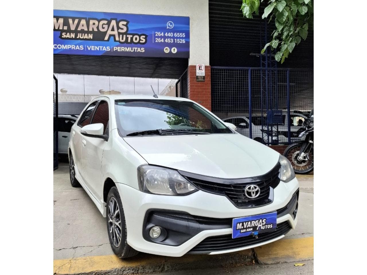 Toyota Etios Xls 2018 Contado Permutas Financiacion
