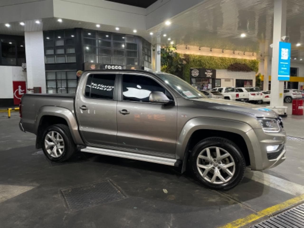 Volkswagen Amarok V6 Highline 258hp 2021 4x4 Integral Realmente Impecable Escucho Ofertas