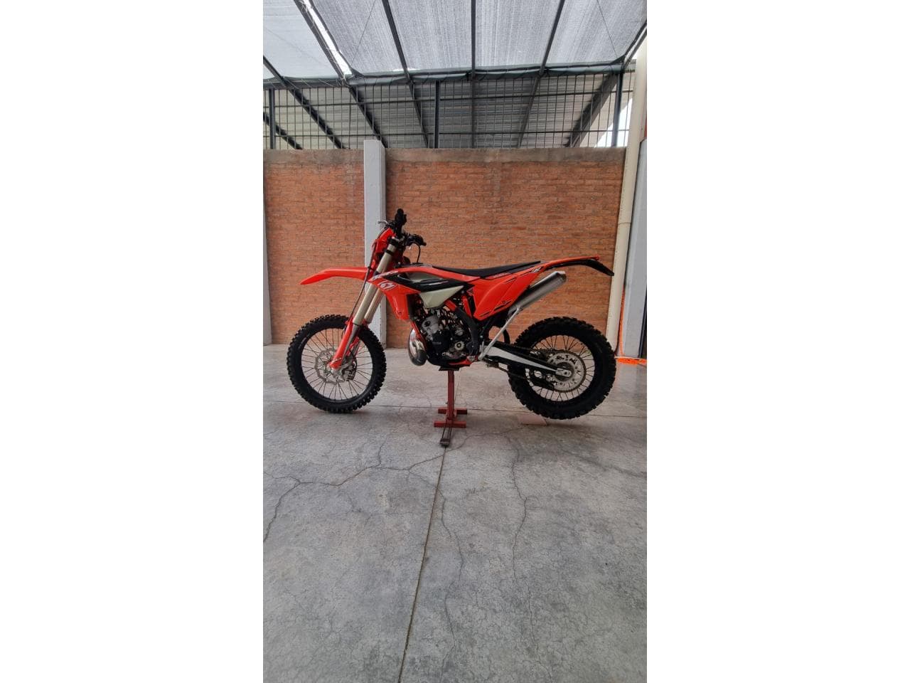 Beta 200 Año 2024 36hs