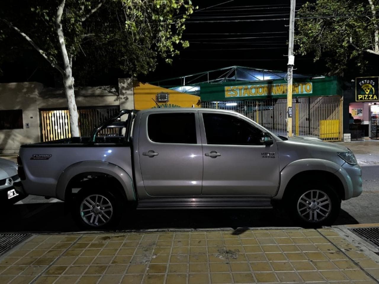 Toyota Hilux Srv 3.0 2013