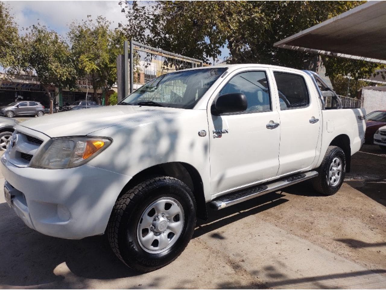 Toyota Hilux, Modelo 2006 Dx