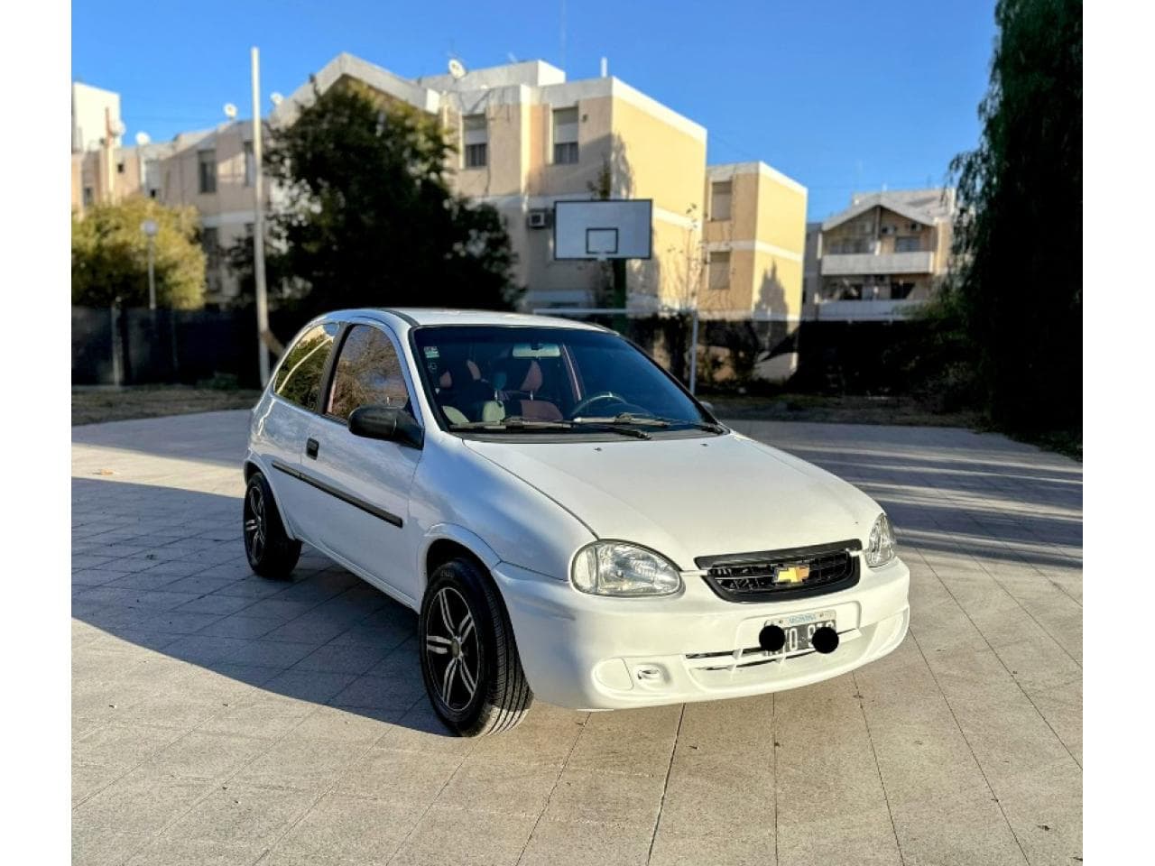 Chevrolet Corsa Clasic 3p