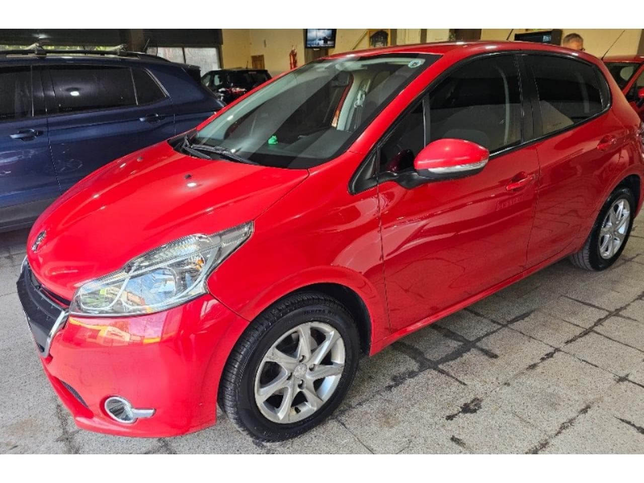 Peugeot 208 1.5 Allure Con Navegador 2015